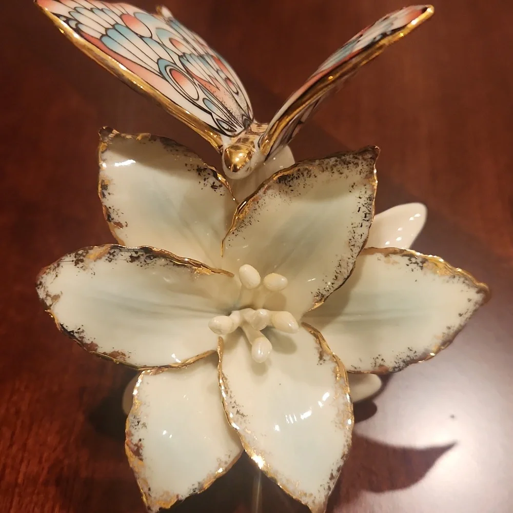 Lenox Butterfly and Flower Figurine with Gold Accents - Picture 5 of 6
